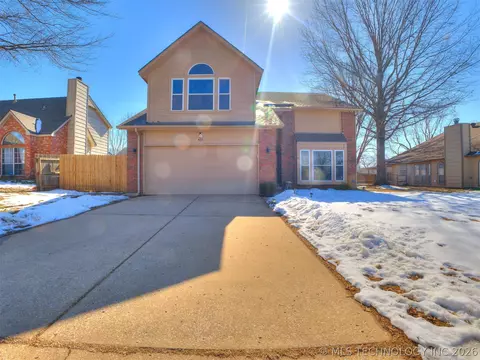 433 W Quanah St N, Broken Arrow, OK 74011