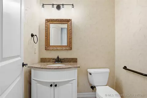 Bath - 6003 E 117th Pl, Tulsa, OK 74137 photo 13 of 13