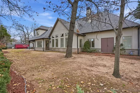Exterior - 6003 E 117th Pl, Tulsa, OK 74137 photo 5 of 6