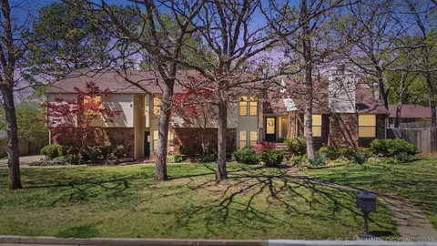 1007 N Faulkner Pl, Claremore, OK 74017