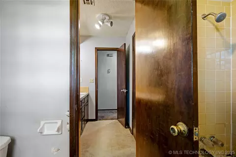 Entry Way - 426670 1150 Rd, Eufaula, OK 74426 photo 1 of 1