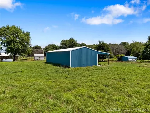 Exterior - 426670 1150 Rd, Eufaula, OK 74426 photo 4 of 5