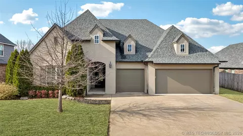 13006 S 2nd St, Jenks, OK 74037