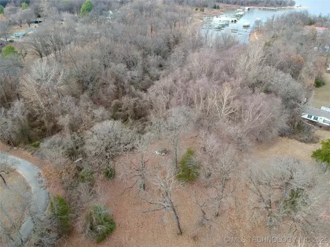 1437 Nitzel Rd, Eufaula, OK 74432 photo 2