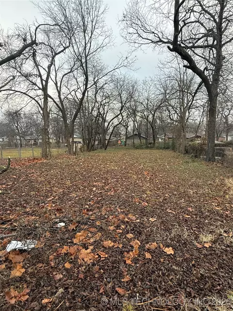 320 W 16th, Ada, OK 74820