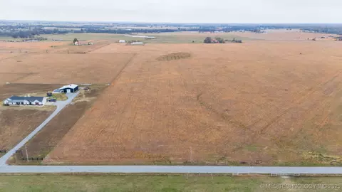 3 W 430, Adair, OK 74330