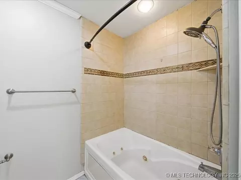 8509 E 78th Pl, Tulsa, OK 74133 photo 16