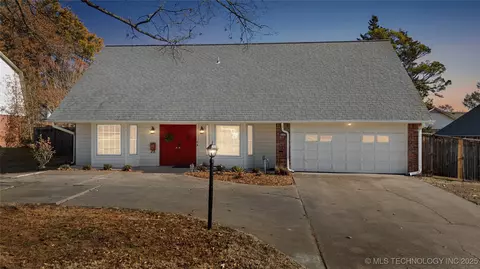 5127 S Joplin Ave, Tulsa, OK 74135