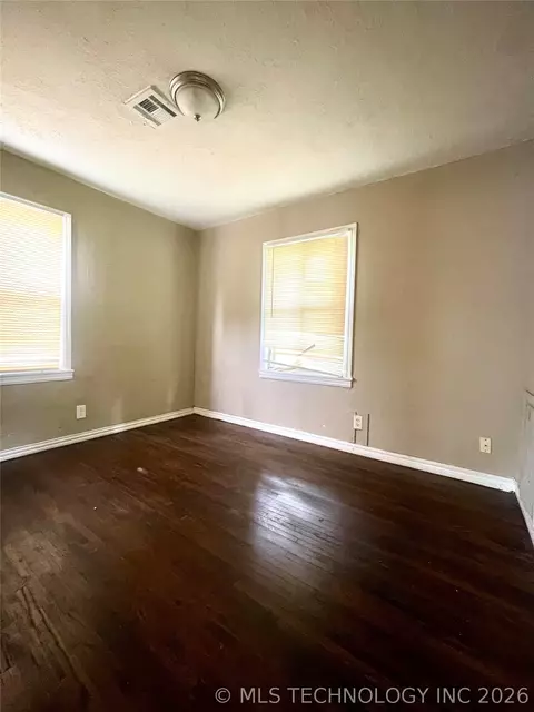 Bedroom - 6734 E Independence St, Tulsa, OK 74115 photo 4 of 5