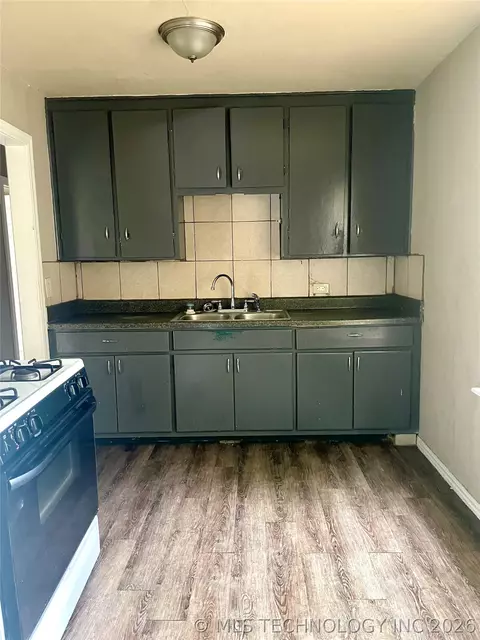 Kitchen - 6734 E Independence St, Tulsa, OK 74115 photo 2 of 3