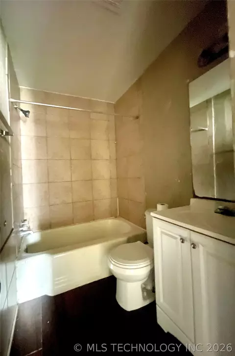 Bath - 6734 E Independence St, Tulsa, OK 74115 photo 2 of 2