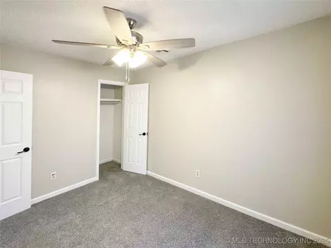 1318 E Oak St, Cushing, OK 74023 photo 9