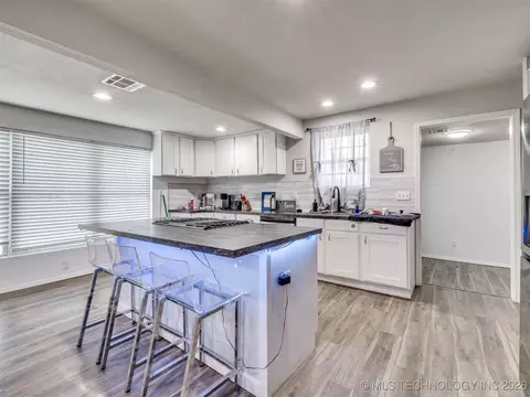 228 E Mohawk Blvd, Tulsa, OK 74106 photo 30