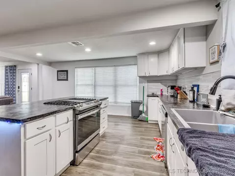 228 E Mohawk Blvd, Tulsa, OK 74106 photo 44