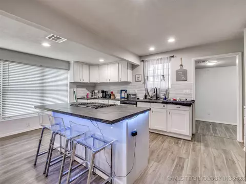 228 E Mohawk Blvd, Tulsa, OK 74106 photo 41