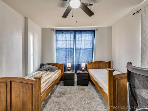 228 E Mohawk Blvd, Tulsa, OK 74106 photo 9