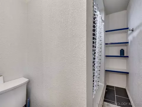 228 E Mohawk Blvd, Tulsa, OK 74106 photo 25