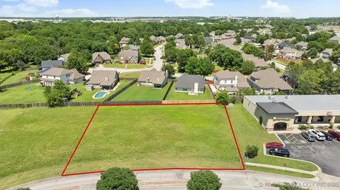 3200 W Lansing St, Broken Arrow, OK 74012
