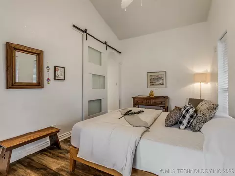 Bedroom - 32825 E 740 Rd, Wagoner, OK 74467 photo 6 of 6