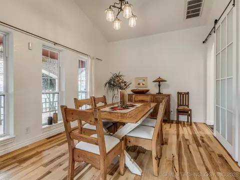 Dining - 32825 E 740 Rd, Wagoner, OK 74467 photo 2 of 2