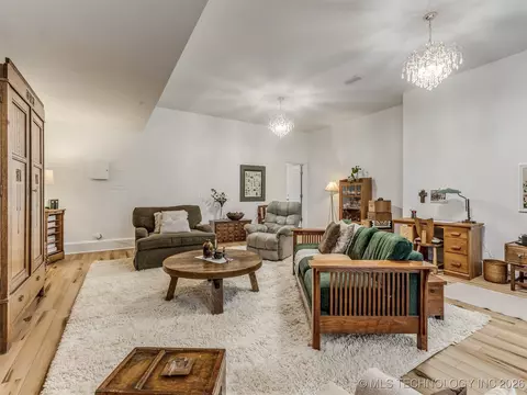 Living - 32825 E 740 Rd, Wagoner, OK 74467 photo 5 of 6