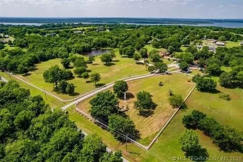 View/Area - 32825 E 740 Rd, Wagoner, OK 74467 photo 2 of 6