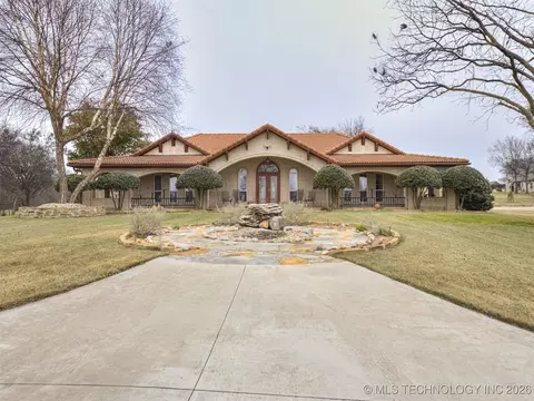 32825 E 740 Rd, Wagoner, OK 74467