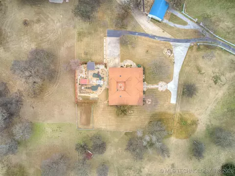 View/Area - 32825 E 740 Rd, Wagoner, OK 74467 photo 4 of 6