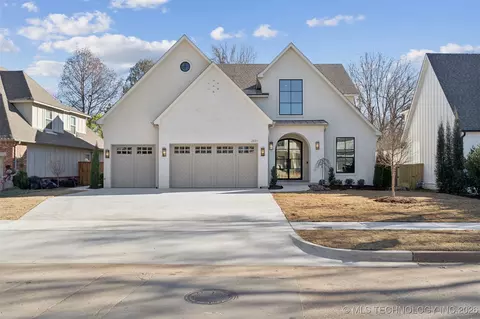 2631 S Florence Dr, Tulsa, OK 74114