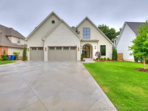 2631 S Florence Dr, Tulsa, OK 74114