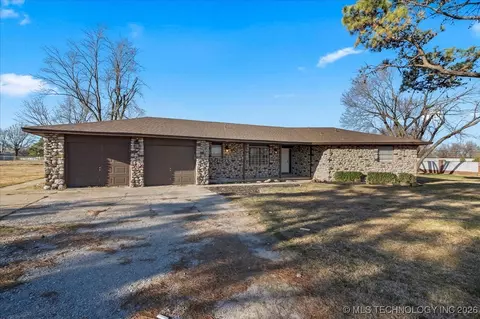 6450 N 134th East Ave, Owasso, OK 74055