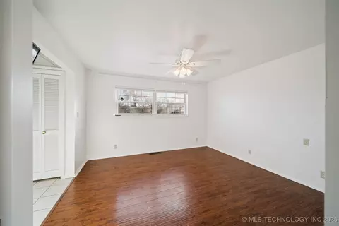 14650 E 11th Pl, Tulsa, OK 74108 photo 13