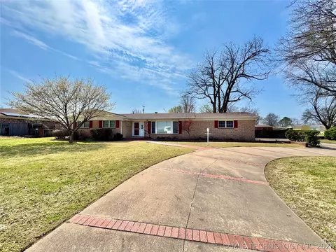 14650 E 11th Pl, Tulsa, OK 74108