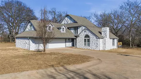 2850 Park St, Claremore, OK 74017
