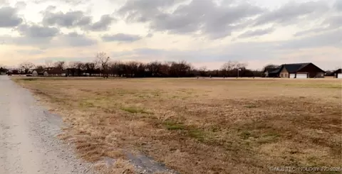 10 Red Bud Ln, Morris, OK 74445 photo 5
