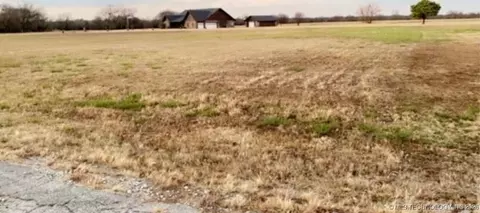 10 Red Bud Ln, Morris, OK 74445 photo 3