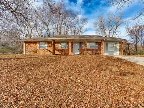 3615 Governor Harris Dr, Ada, OK 74820