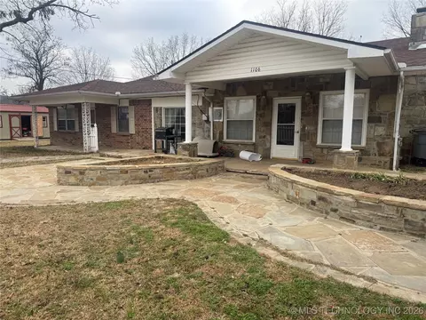 1106 N 3rd St, Quinton, OK 74561