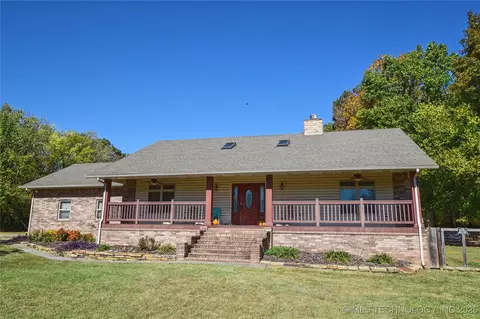 16700 N Spears Rd, Tahlequah, OK 74464