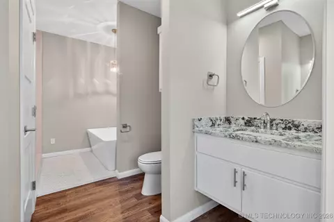 Bath - 728 E Tecumseh St N, Tulsa, OK 74106 photo 1 of 4
