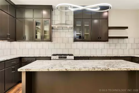 Kitchen - 728 E Tecumseh St N, Tulsa, OK 74106 photo 1 of 8