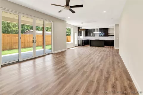 Living - 728 E Tecumseh St N, Tulsa, OK 74106 photo 1 of 1