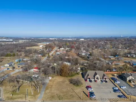 243 E 141st St, Glenpool, OK 74033 photo 14