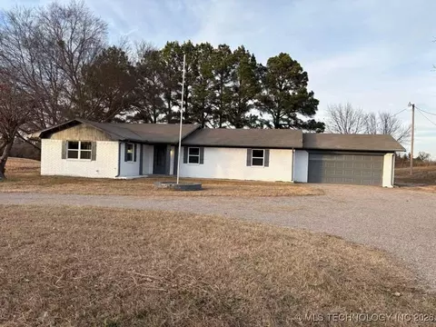 401 W H Ave, Milburn, OK 73450