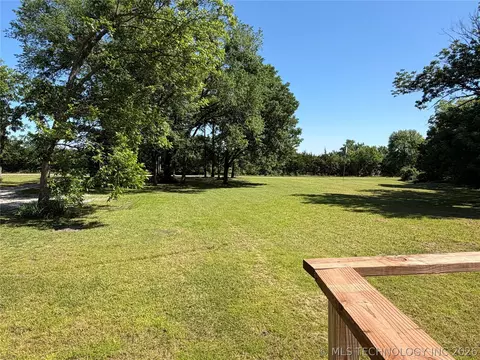 1489 Forest Ln, Durant, OK 74701 photo 5