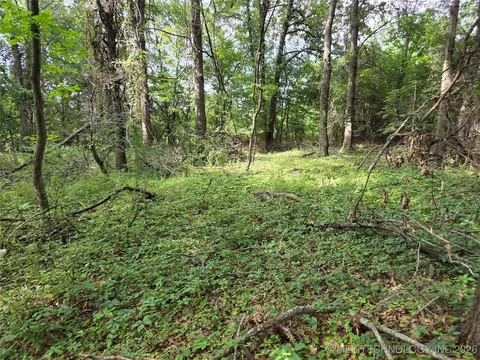 221 St East Ave, Tallahassee, OK 74429