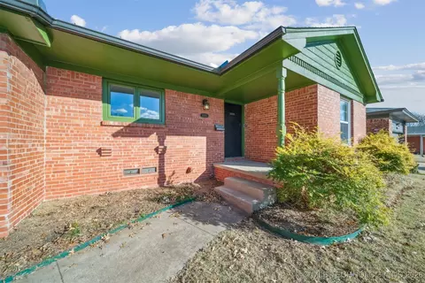 5335 E 29th St, Tulsa, OK 74114 photo 3