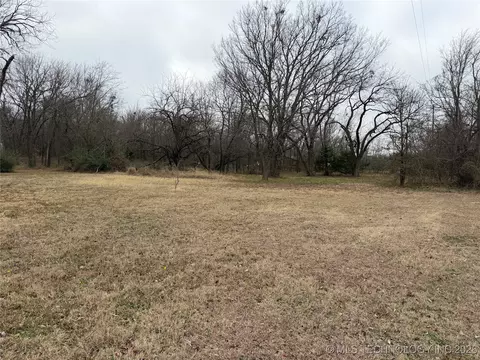 Forest Lane, Durant, OK 74701 photo 3