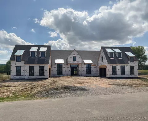 21922 E 113th St S, Broken Arrow, OK 74014