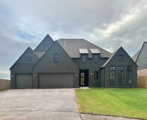 2707 W Van Buren Ct, Broken Arrow, OK 74011